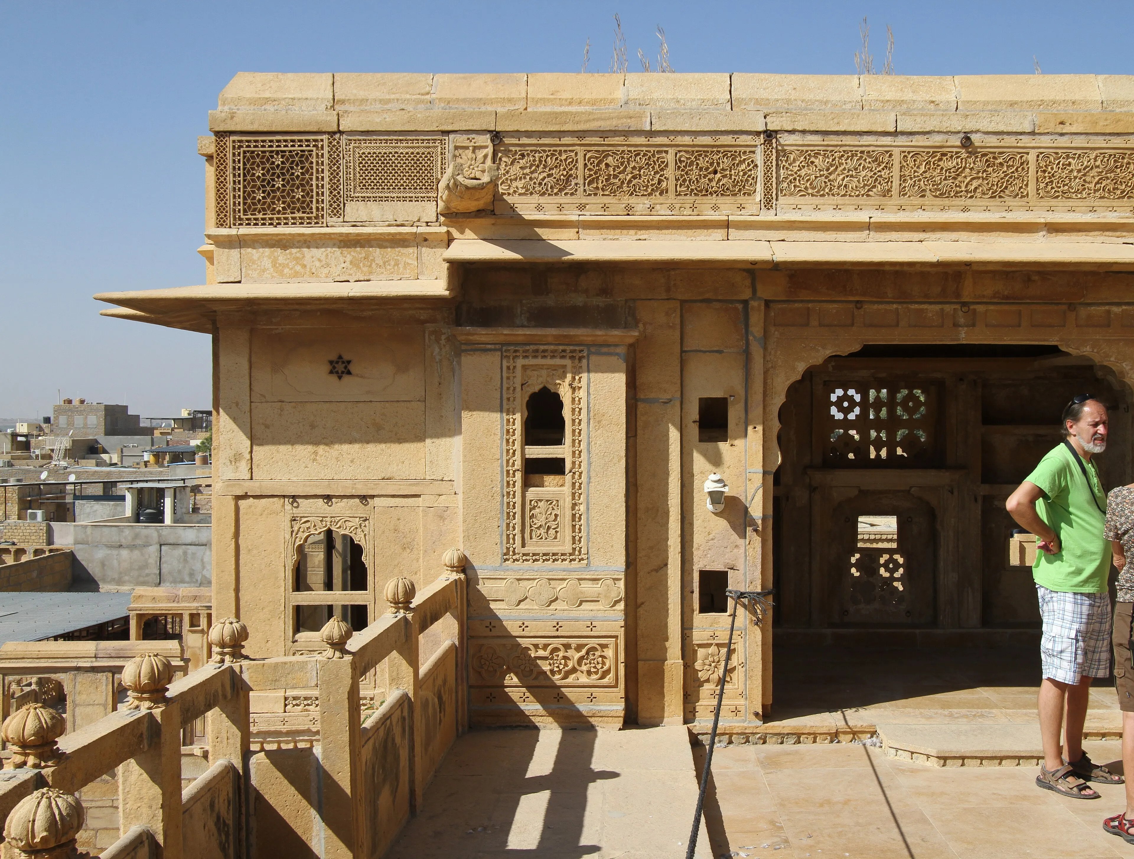 Parasailing — desert adventure activity in Jaisalmer